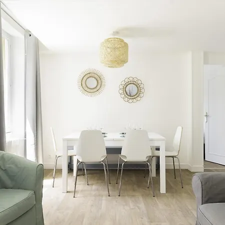 L'ekrin Des Fees Apartament *